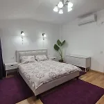 Villa Charming In The Heart Of Bucharest