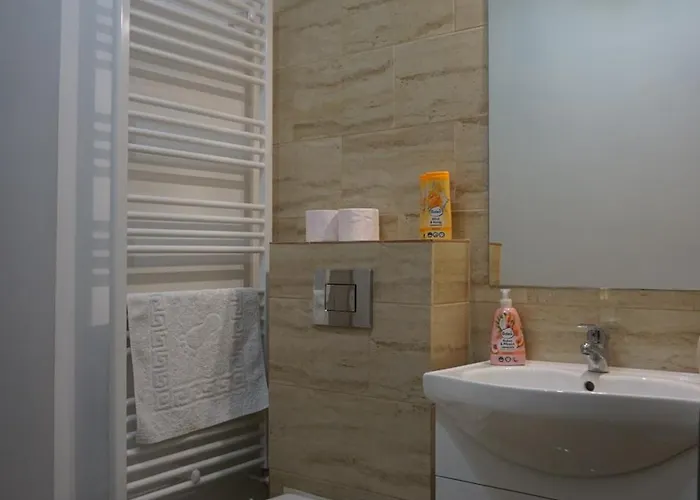 Villa Charming In The Heart Of